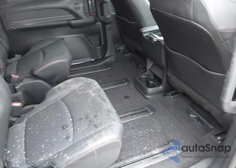 2022 Toyota Sienna Xse from USA, damaged, VIN 5TDXSKFC8NS055144